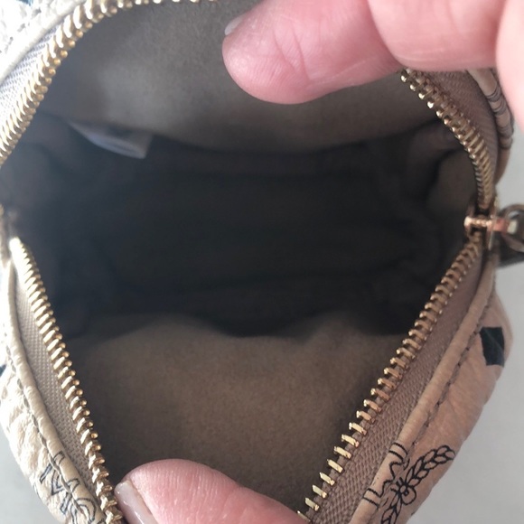 MCM backpack keychain charm - Picture 4 of 4